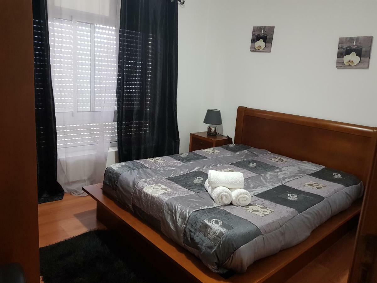 Apartamento Moderno E Elegante ปอนตาเดลกาดา ภายนอก รูปภาพ
